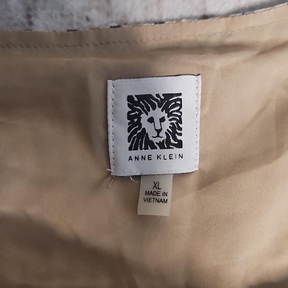 Ann Klein Plaid Popover With Side Slits In Bisqueware Light Coffee Combo - Picture 8 of 12